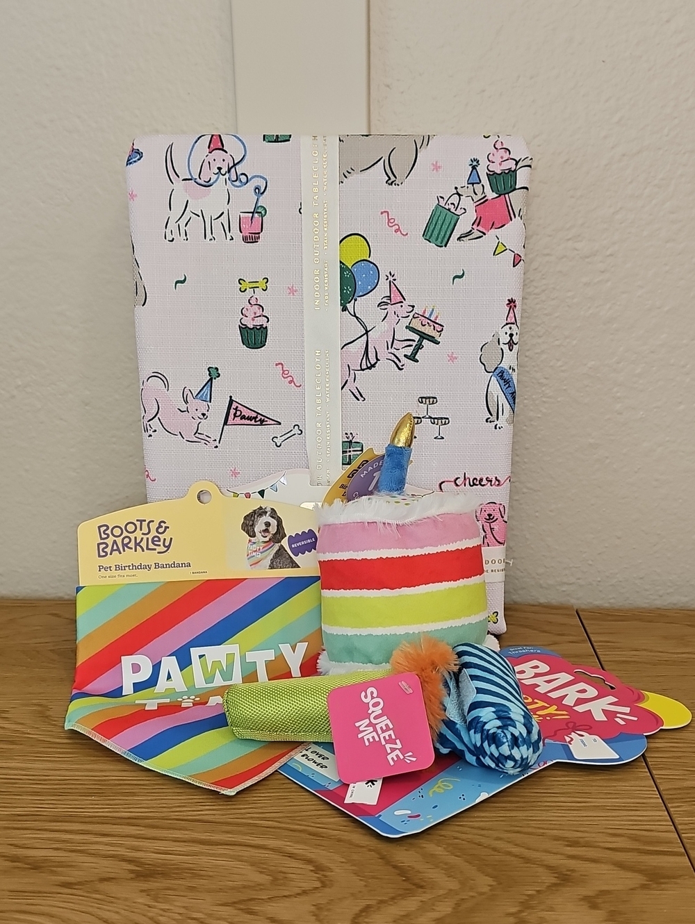 NWT Dog Birthday Party Bundle! EnVogue Tablecloth, Bandana and More